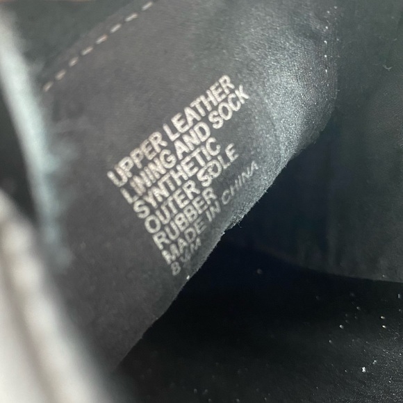 NEW Banana Republic Leather Essential Sneaker SZ 8 - Picture 9 of 10